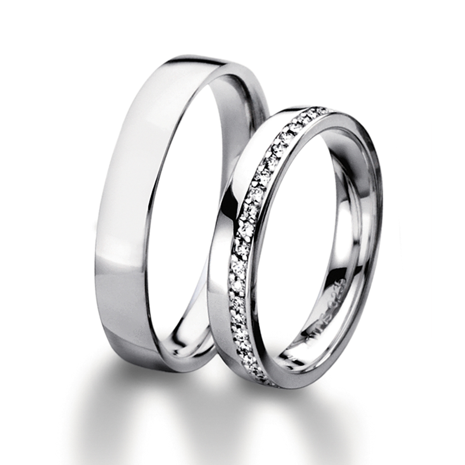 Diamond rings in gold, platinum, palladium, carbon and black with diamonds Furrer Jacot