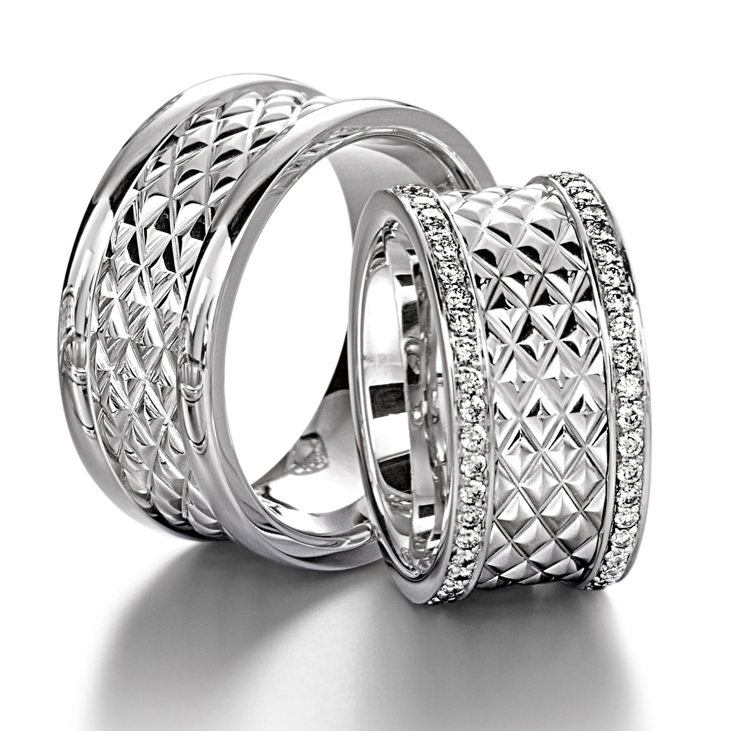 Diamond rings in gold, platinum and palladium with diamonds Furrer Jacot