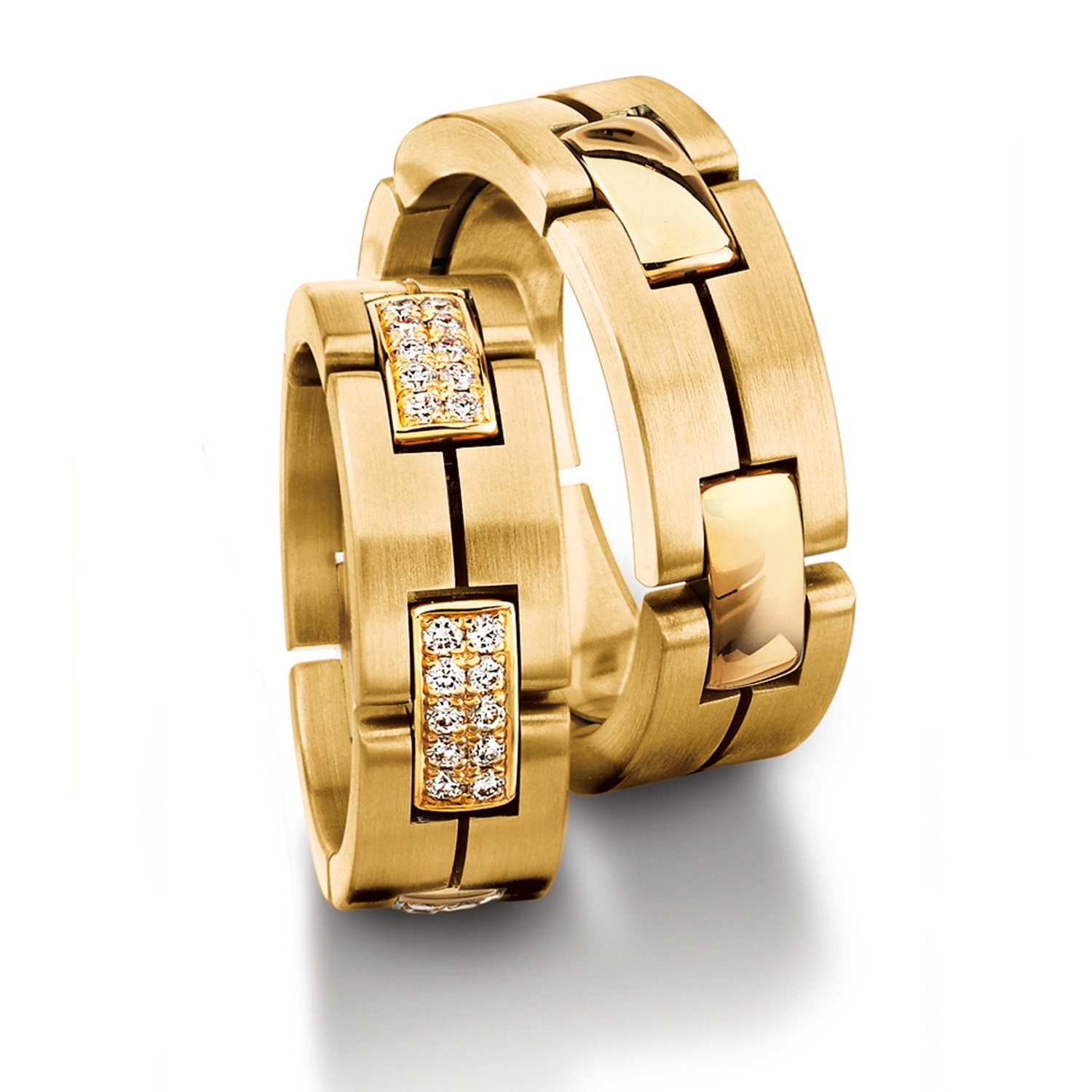 Chain rings in gold, platinum and palladium with diamonds Furrer Jacot