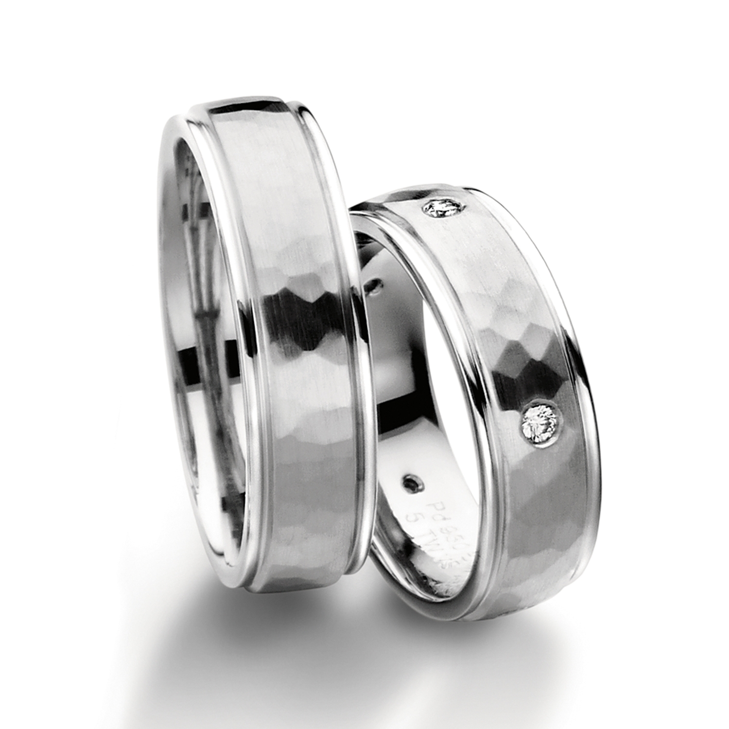 Rings in gold, platinum and palladium with diamonds Furrer Jacot