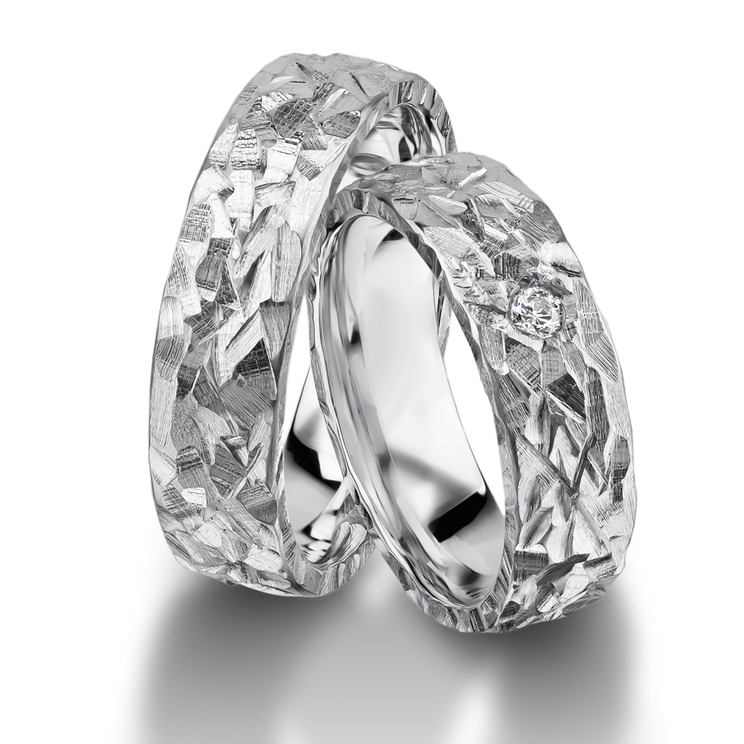 Rings in gold, platinum and palladium with diamonds Furrer Jacot