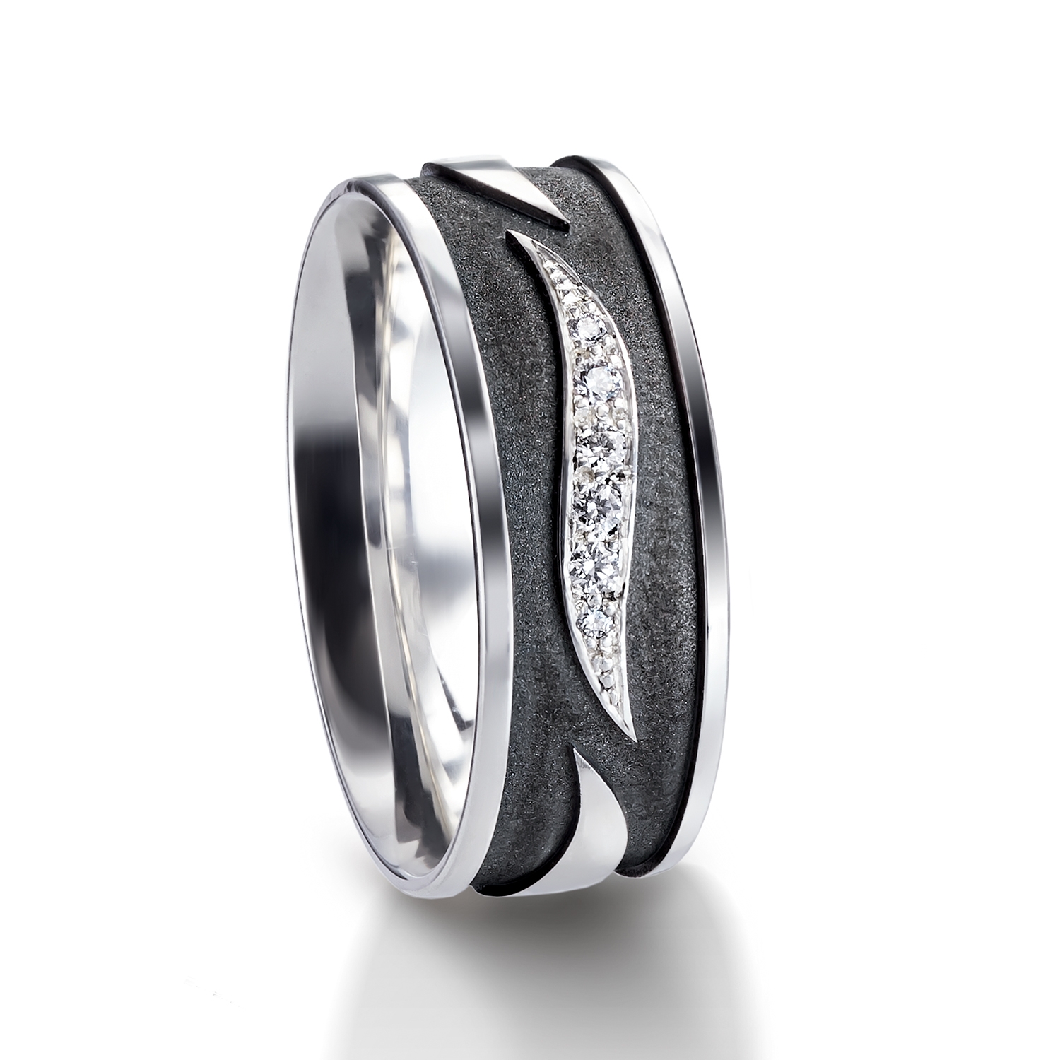 Diamond rings in gold, platinum, palladium and black with diamonds Furrer Jacot