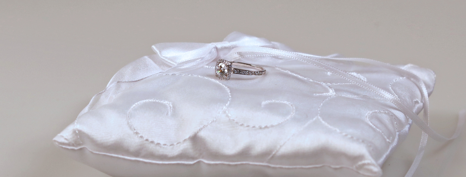 Verlobungsringe, Engagement rings, Bagues de fiançailles, diamanten, diamonds, diamantringe
