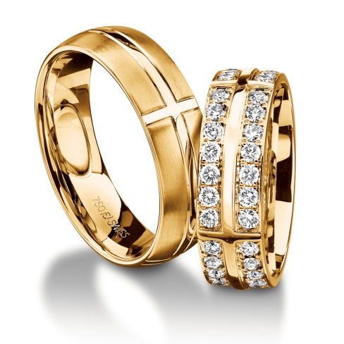 wedding bands in yellow gold