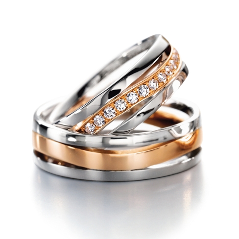 Diamond rings in gold, platinum and palladium with diamonds Furrer Jacot