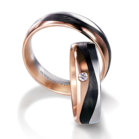 Rings in gold, platinum, palladium, carbon and black with diamonds Furrer Jacot