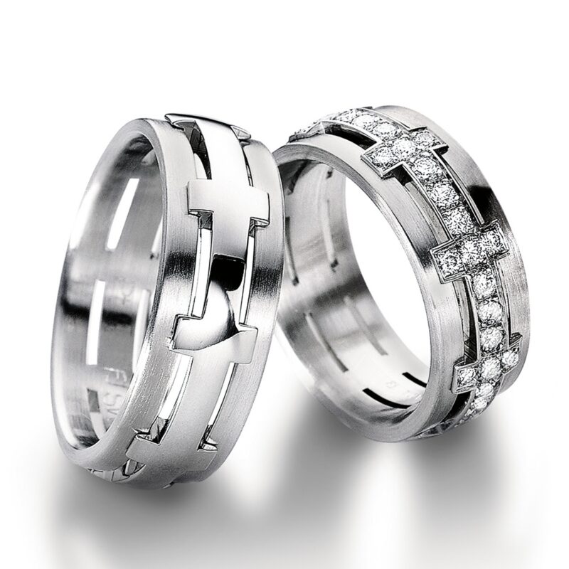 CHILLI PEPPER RING PAIR 9 DIAMONDS